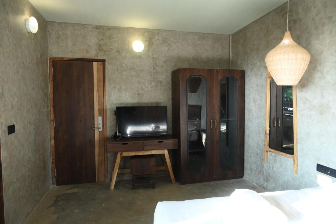 Ukiyo Beach Resort Mandrem Luaran gambar