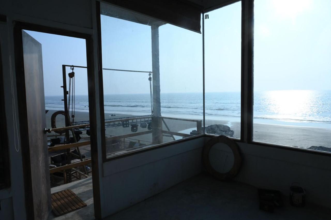 Ukiyo Beach Resort Mandrem Luaran gambar