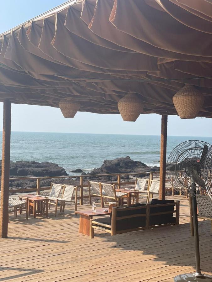 Ukiyo Beach Resort Mandrem Luaran gambar