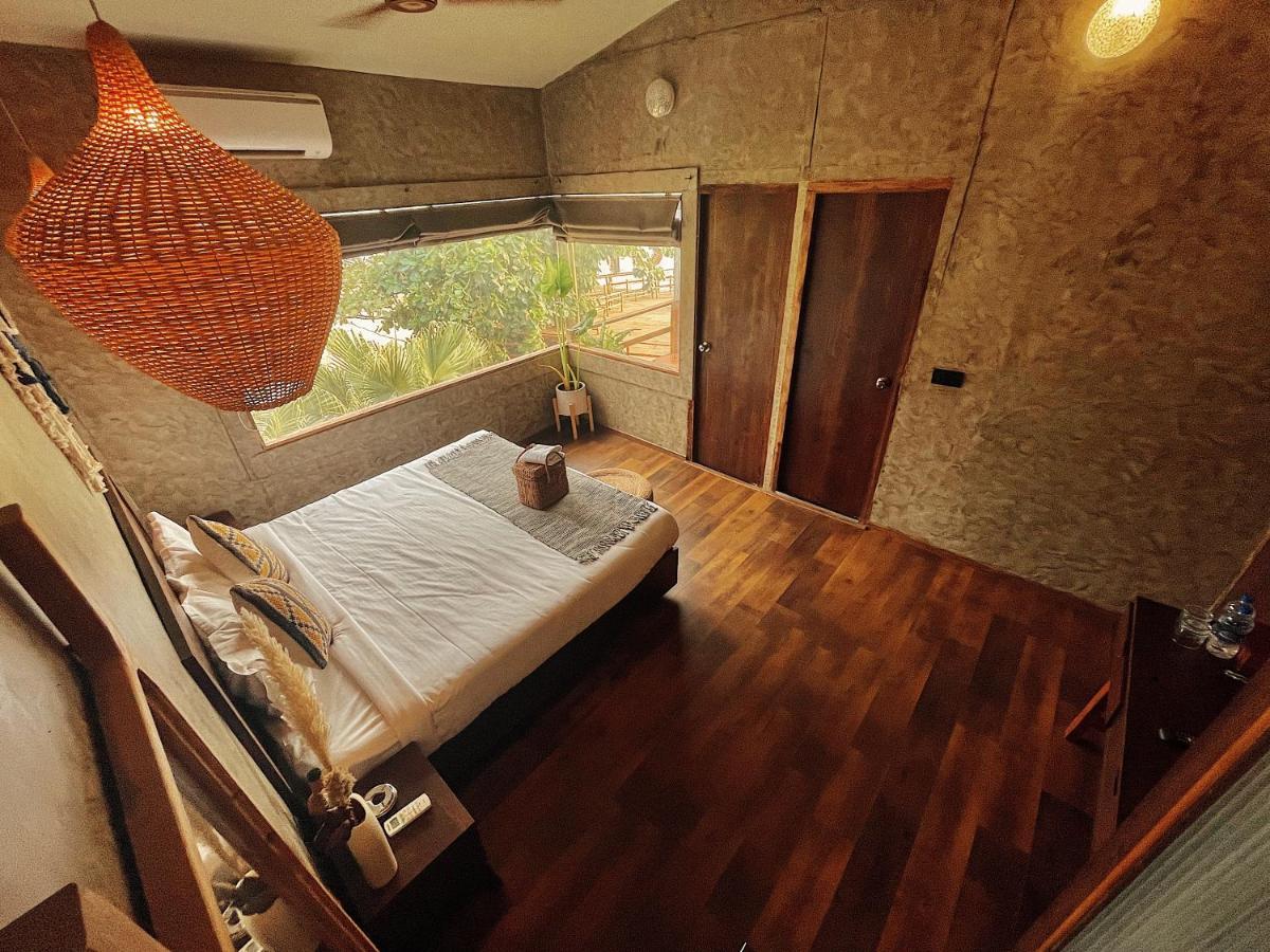 Ukiyo Beach Resort Mandrem Luaran gambar
